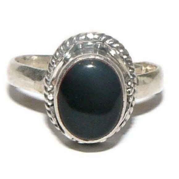 Black Onyx Stone Sterling Silver Ring Adjustable - Picture 4 of 6
